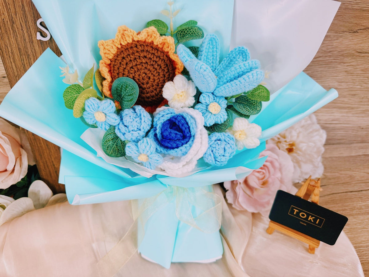 Mixed Crochet Flower Bouquet Blue TOKI Flowers