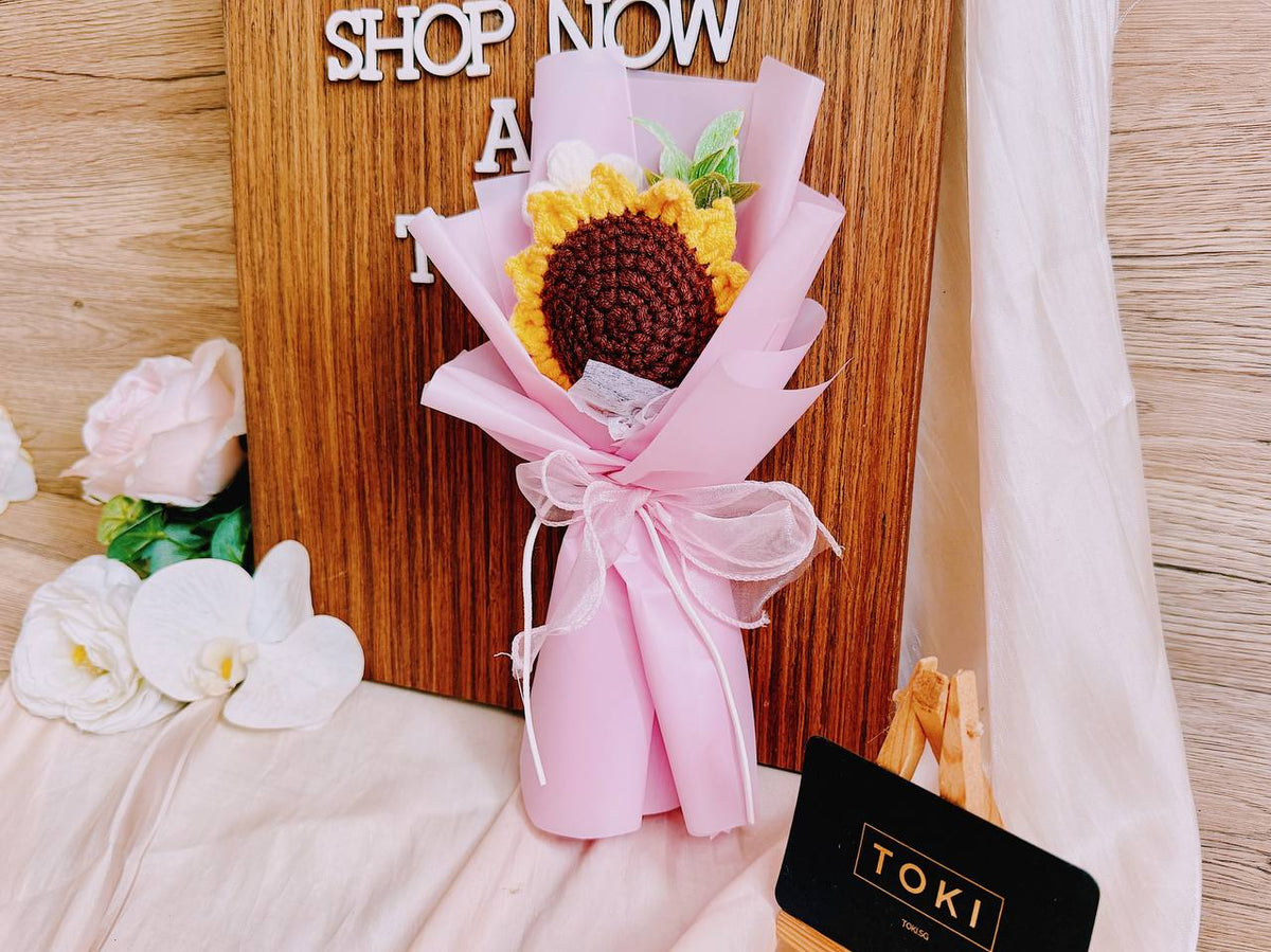 1 Stalk Crochet Sunflower + 1 Small Flower Pink TOKI Flowers